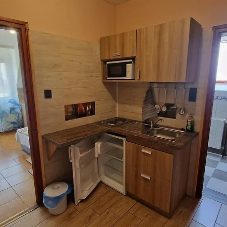 Nocleg ze śniadaniem Napsugar Apartmanhaz
